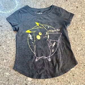 Pokémon l Pikachu Kid’s Gray T-Shirt l Size: XS (4-5)